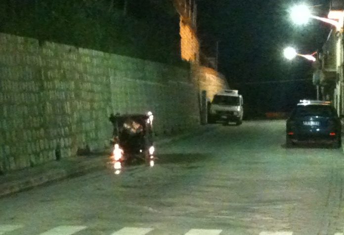 cassonetto incendiato corso matteotti