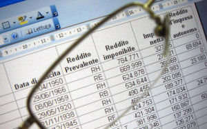 Fisco-evasione-fiscale-computer-serpico