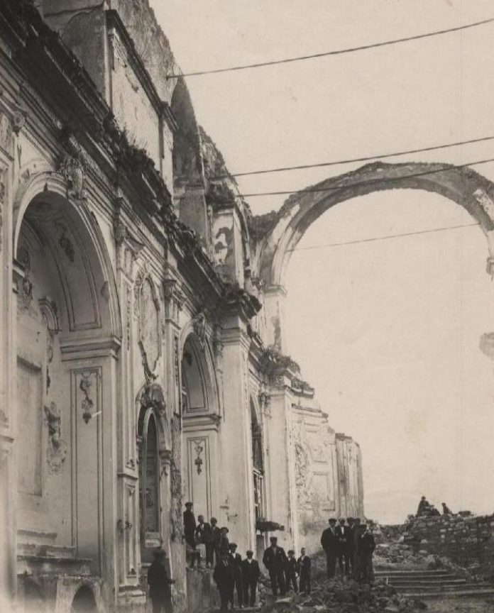 chiesa san domenico incendiata