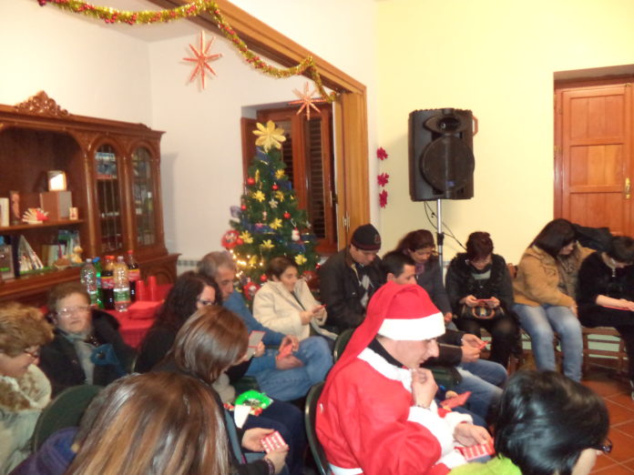 Comunit+á Aurora - Festa Natalizia 2013 024