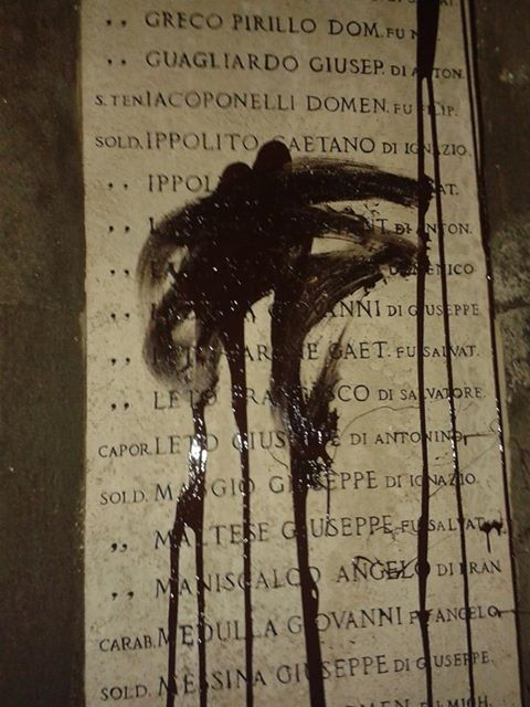 monumento-vandali