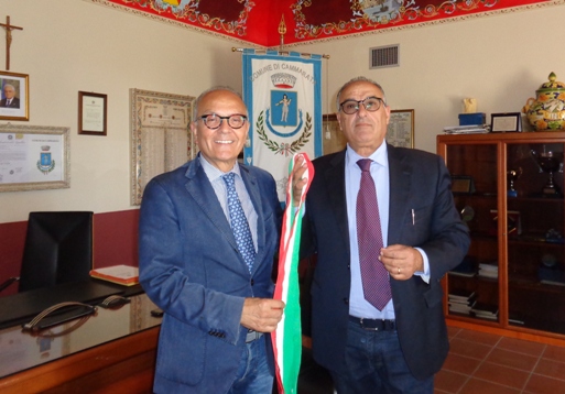 Consegna fascia a Giambrone