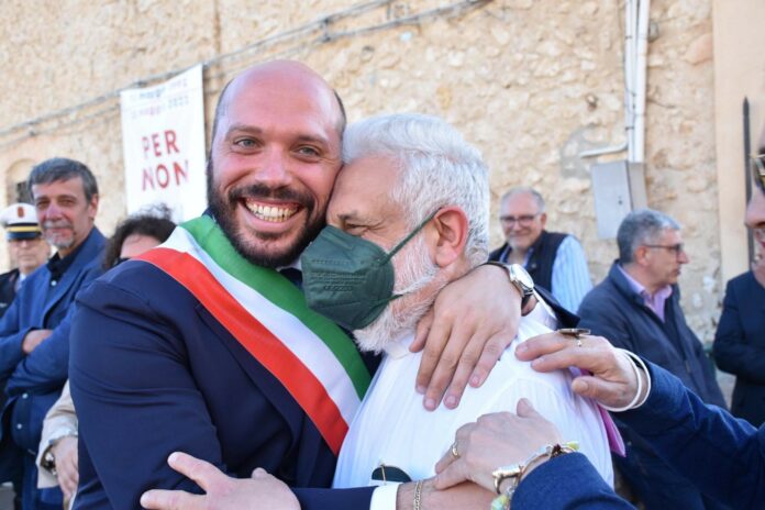 Padre Mario e Luciano Marino