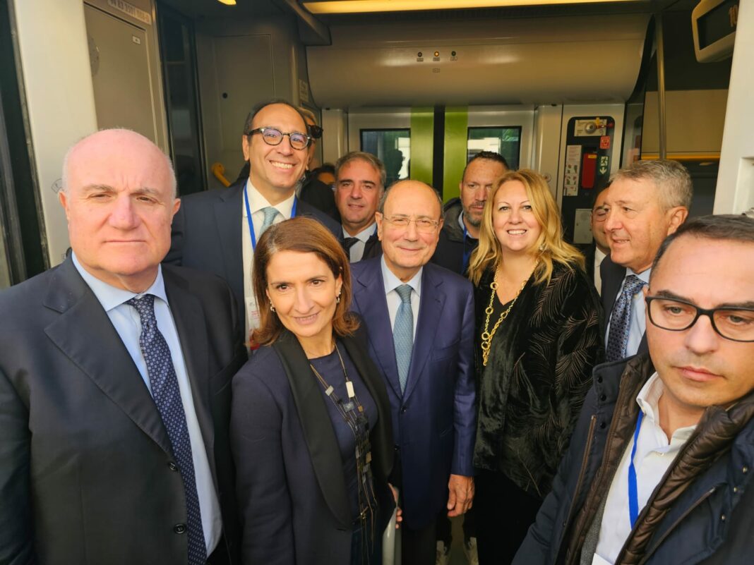 Inaugurata la linea di collegamento tra la Stazione Ferroviaria di Agrigento e l'Aeroporto Falcone-Borsellino di Palermo