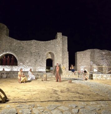 A Palazzo Adriano il mito di Kokalos incanta il pubblico: il viaggio nelle terre sicane arriva al Castello Federiciano