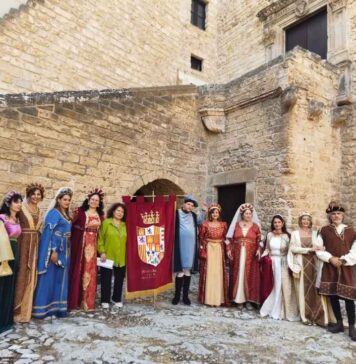 Il Gruppo Storico Moncada Aragona Conti di Cammarata Duchi di San Giovanni Gemini rappresentano i due Paesi al Castello di Carini